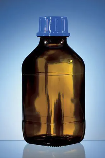Botella roscada, vidrio ámbar, recubrimiento de etileno-acrilato. Brand